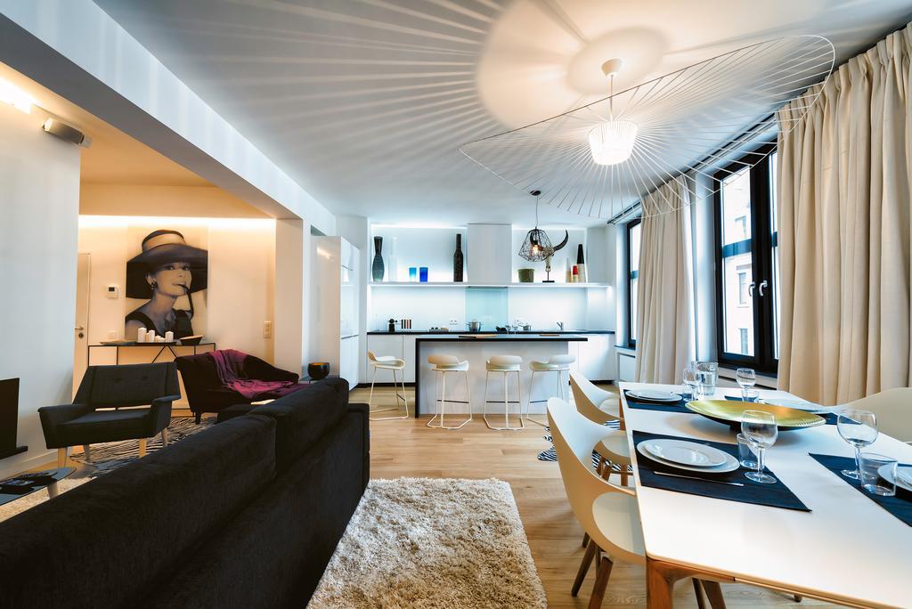 Charles Home - Grand Place Aparthotel Brussel Kamer foto