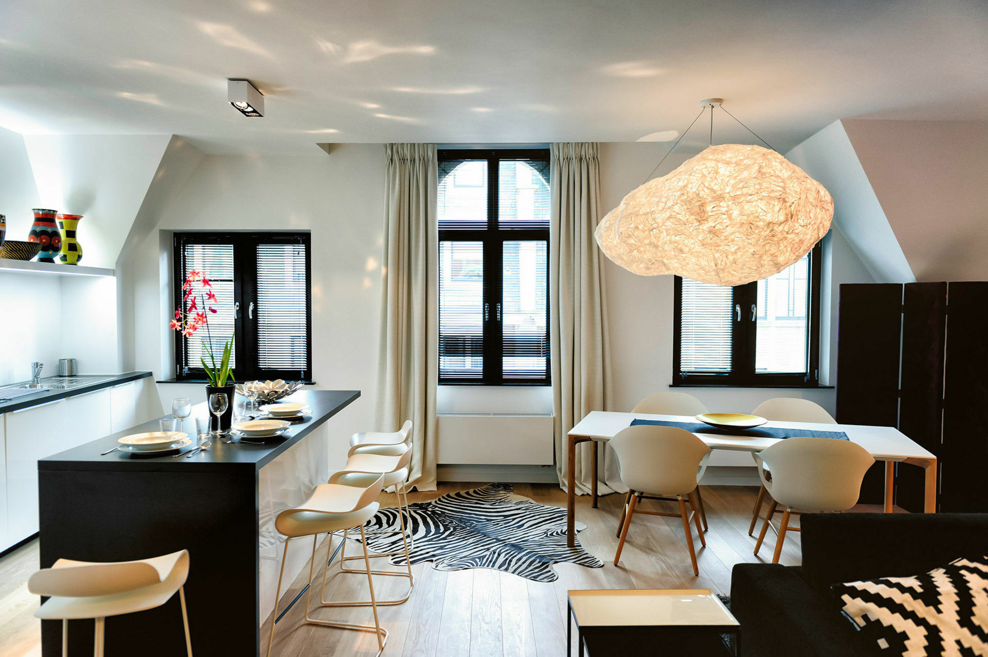 Charles Home - Grand Place Aparthotel Brussel Buitenkant foto